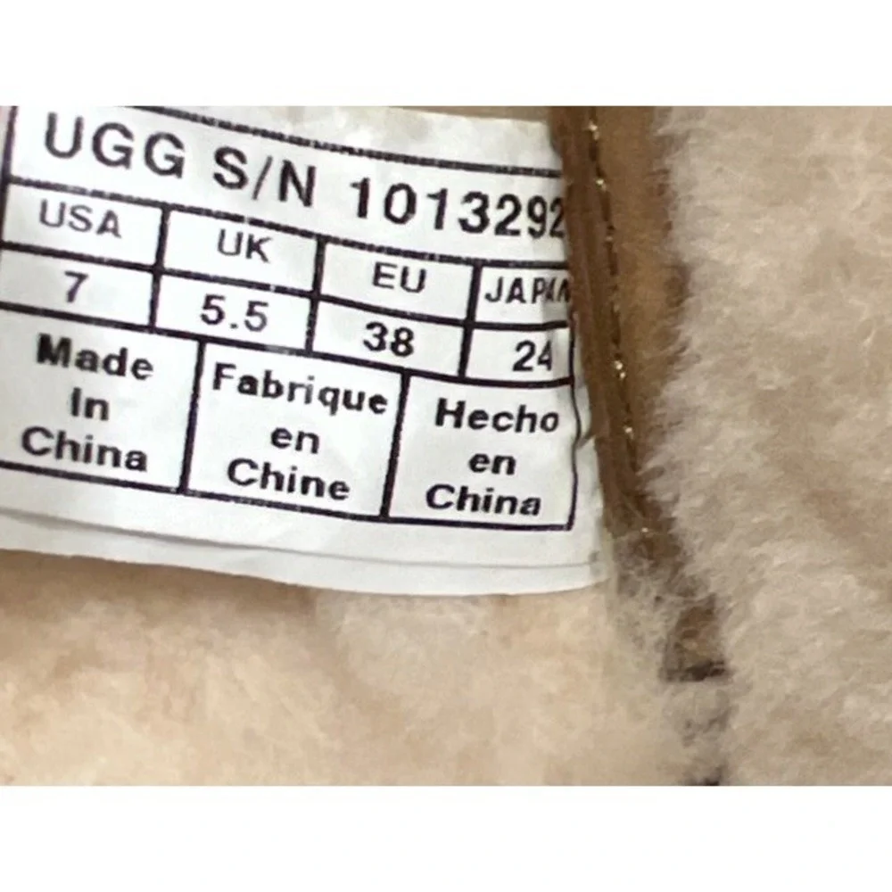 UGG 1013292 Zaire Chestnut Nubuck Nylon Waterproof Front Zip Boots Chestnut 7